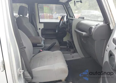 2007 Jeep Wrangler Unlimited Sahara from USA, damaged, VIN 1J4GA59187L182621